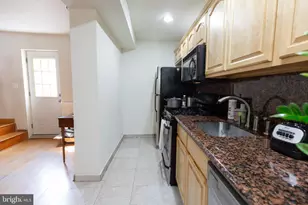 808 Gaul St, Philadelphia, PA 19125 - Photo 12