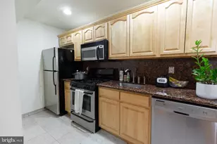 808 Gaul St, Philadelphia, PA 19125 - Photo 14