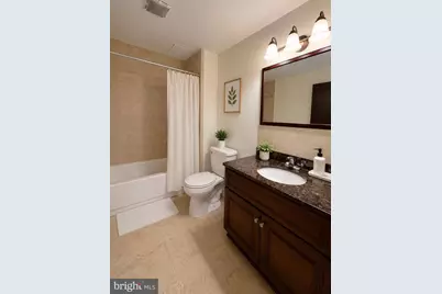 211 N Camac Street #4C, Philadelphia, PA 19107 - Photo 4