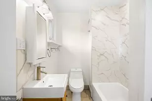 550 E Washington Ln, Philadelphia, PA 19144 - Photo 16