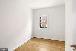 550 E Washington Ln, Philadelphia, PA 19144 - Photo 12