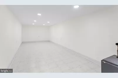 2235 Tasker Street, Philadelphia, PA 19145 - Photo 26