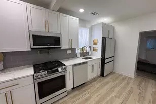 7768 Ditman St, Philadelphia, PA 19136 - Photo 4