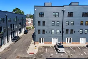 2701 Priya Ln, Philadelphia, PA 19131 - Photo 2