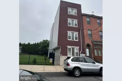 811 N Franklin Street, Philadelphia, PA 19123 - Photo 1