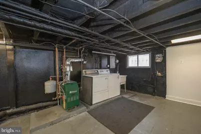 1037 Snyder Avenue, Philadelphia, PA 19148 - Photo 12