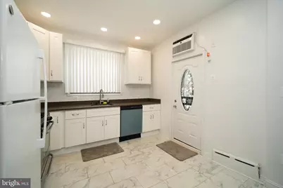 1037 Snyder Avenue, Philadelphia, PA 19148 - Photo 6