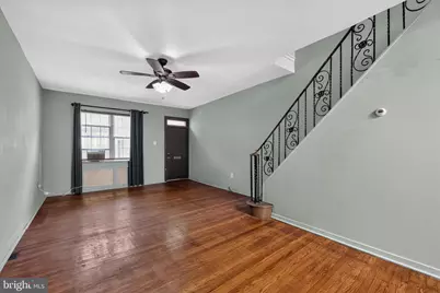 2336 S Chadwick Street, Philadelphia, PA 19145 - Photo 4