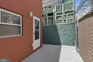 2653 S 6th St, Philadelphia, PA 19148 - Photo 38
