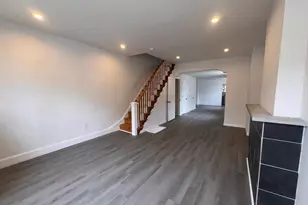 1435 S Juniper St, Philadelphia, PA 19147 - Photo 4
