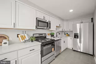 1350 Kimberly Dr, Philadelphia, PA 19151 - Photo 8