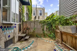 451 Belgrade St, Philadelphia, PA 19125 - Photo 18