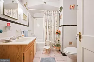 1835 72nd Ave, Philadelphia, PA 19126 - Photo 12