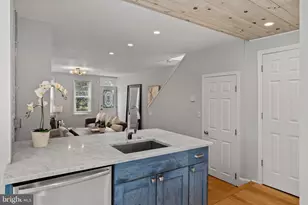 2123 Fitzwater St, Philadelphia, PA 19146 - Photo 20