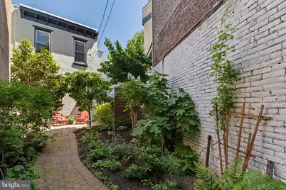 2123 Fitzwater Street, Philadelphia, PA 19146 - Photo 4