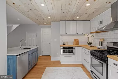 2123 Fitzwater Street, Philadelphia, PA 19146 - Photo 24
