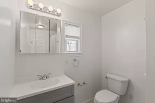 2123 Fitzwater St, Philadelphia, PA 19146 - Photo 40