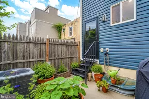 1932 E Oakdale St, Philadelphia, PA 19125 - Photo 14