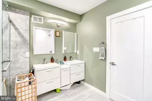 1932 E Oakdale St, Philadelphia, PA 19125 - Photo 18
