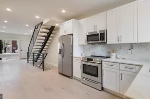 1932 E Oakdale St, Philadelphia, PA 19125 - Photo 4
