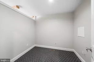 619 S 42nd St, Philadelphia, PA 19104 - Photo 22