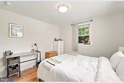 761 S 5th Street #B, Philadelphia, PA 19147 - Photo 2