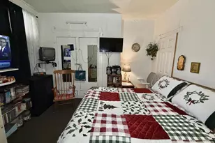 638 W Mayfield St, Philadelphia, PA 19133 - Photo 16