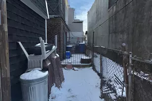 638 W Mayfield St, Philadelphia, PA 19133 - Photo 32