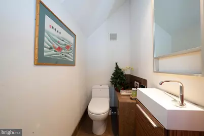715 Shirley Street #A, Philadelphia, PA 19130 - Photo 12