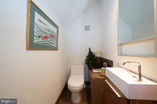 715 Shirley St, Philadelphia, PA 19130 - Photo 12