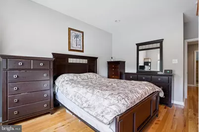 714 N 7th Street, Philadelphia, PA 19123 - Photo 10