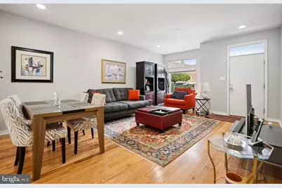 714 N 7th Street, Philadelphia, PA 19123 - Photo 2