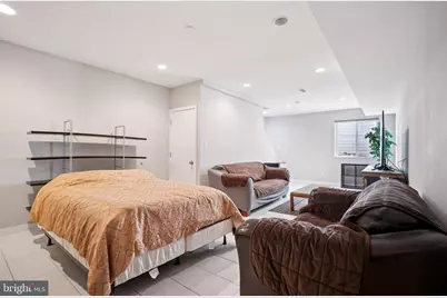 714 N 7th Street, Philadelphia, PA 19123 - Photo 16