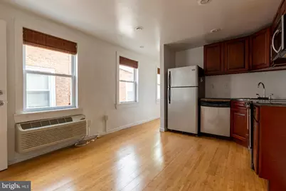 619 S 16th Street #3R, Philadelphia, PA 19146 - Photo 4