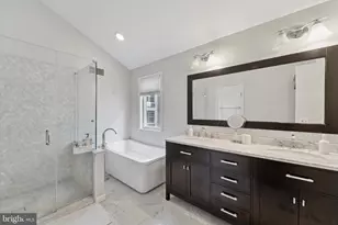 212 S 24th St, Philadelphia, PA 19103 - Photo 8