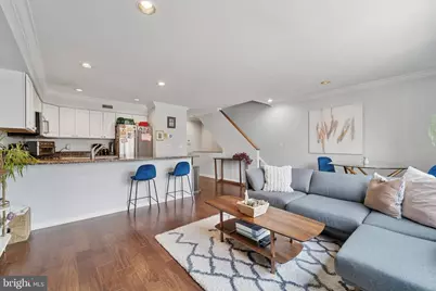 212 S 24th Street #2416B, Philadelphia, PA 19103 - Photo 2