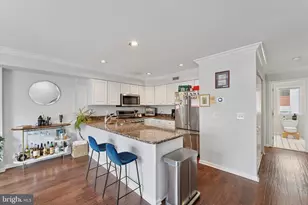 212 S 24th St, Philadelphia, PA 19103 - Photo 4
