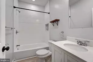 2349 N Park Ave, Philadelphia, PA 19132 - Photo 14