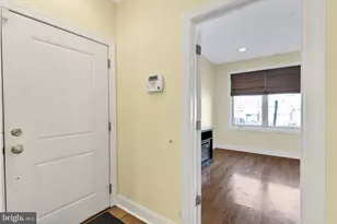 725 N 20th St, Philadelphia, PA 19130 - Photo 20