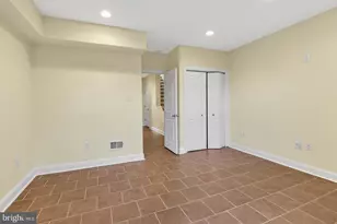 725 N 20th St, Philadelphia, PA 19130 - Photo 28
