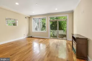 725 N 20th St, Philadelphia, PA 19130 - Photo 12