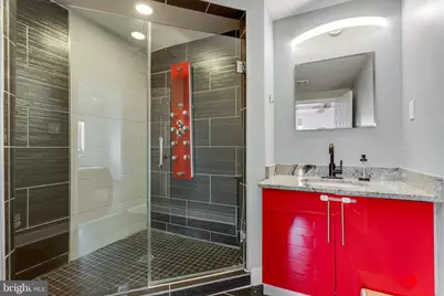1323 S 17th Street, Philadelphia, PA 19146 - Photo 24
