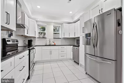 1323 S 17th Street, Philadelphia, PA 19146 - Photo 10