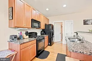 4437 Driftwood Dr, Philadelphia, PA 19129 - Photo 12