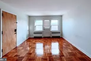 943 E Gorgas Ln E, Philadelphia, PA 19150 - Photo 16