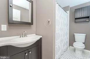 721 S 17th St, Philadelphia, PA 19146 - Photo 30