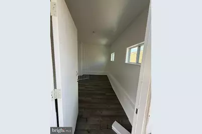 443 W Indiana Avenue, Philadelphia, PA 19133 - Photo 4