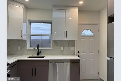 1813 N Reese Street, Philadelphia, PA 19122 - Photo 2
