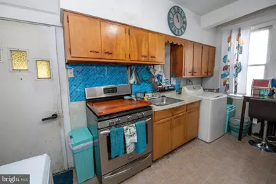 954 Wakeling Street, Philadelphia, PA 19124 - Photo 12
