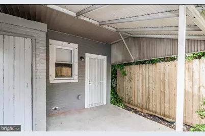 1015 W Susquehanna Avenue, Philadelphia, PA 19122 - Photo 14
